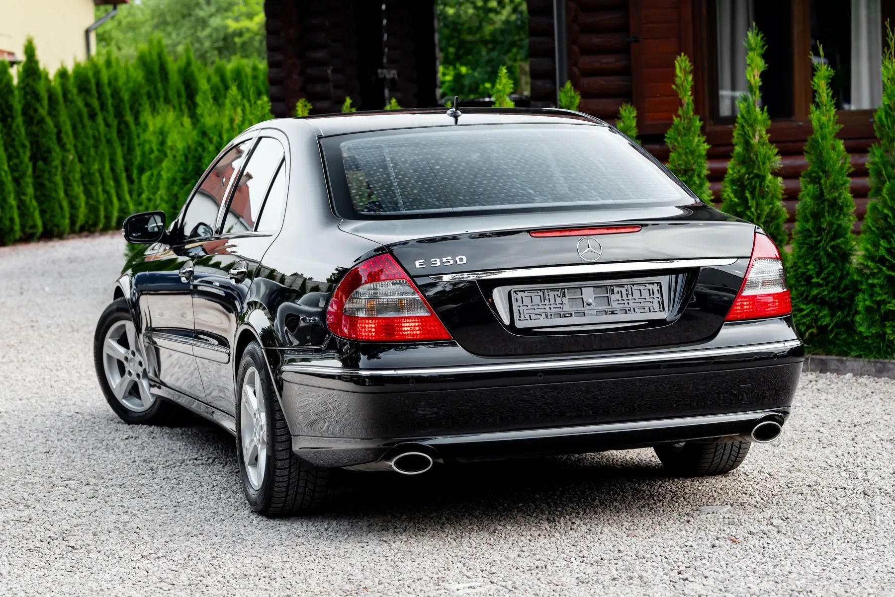 Mercedes-Benz Klasa E 3.5B 272 KM Avangarde Xenon Grz.Fotele Skóra Tempomat Navi H&K PDC