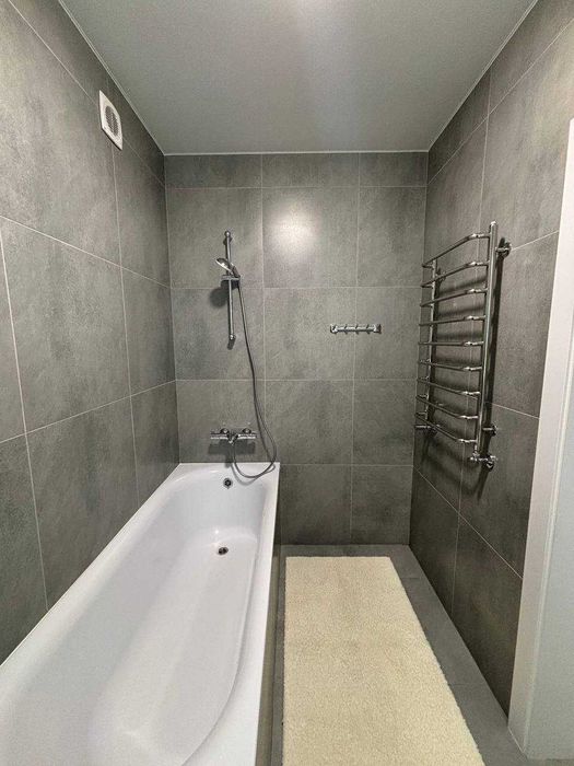 Продам 2-кімнатну з ремонтом у ЖК Park Residence