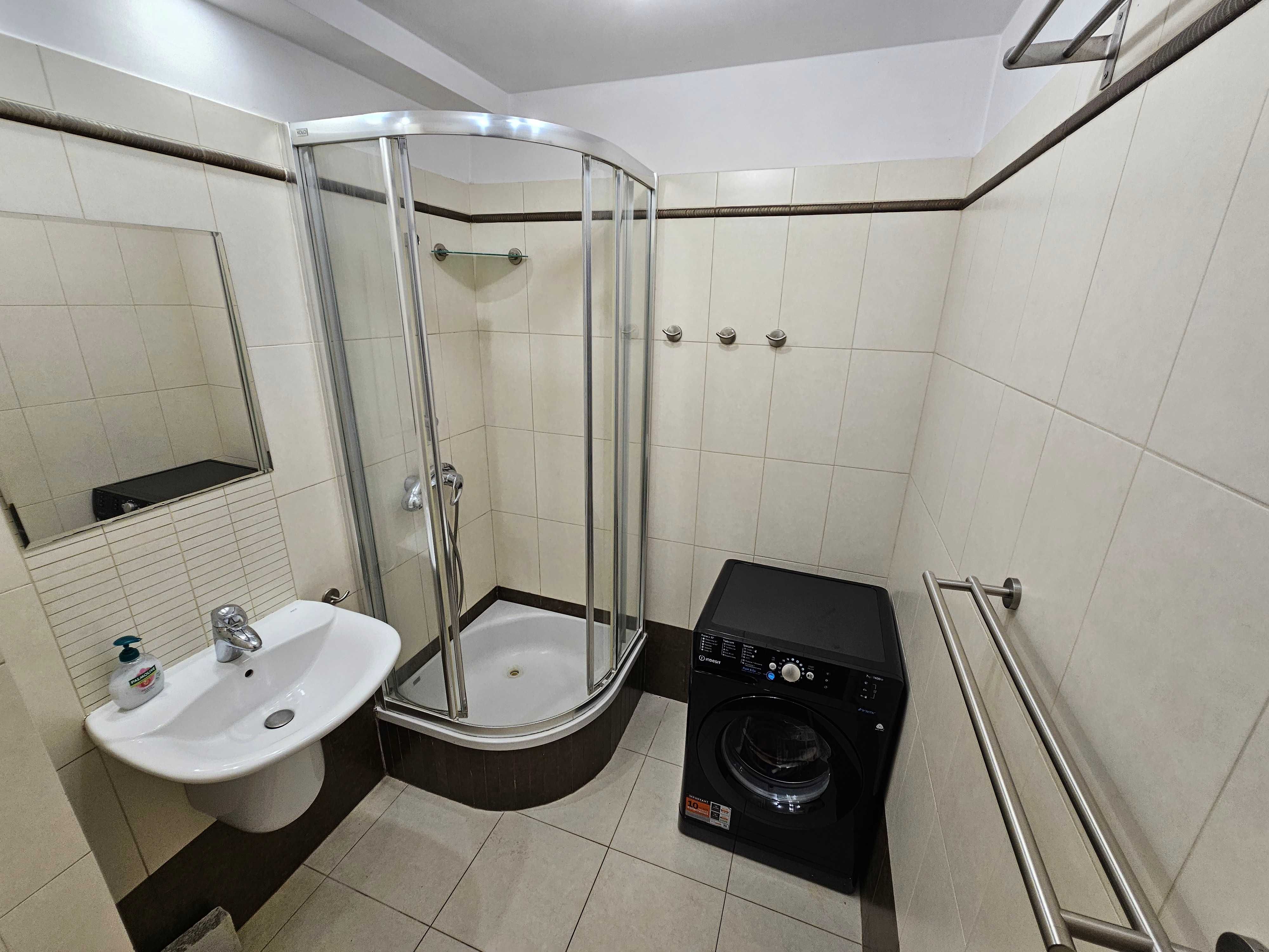 Mieszkanie 3 pokoje 55m2 dla 3-4 osób, pl. Grunwaldzki, 7p. od 1.08