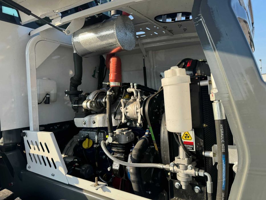 NOWA Ładowarka Kołowa Przegubowa XTM B520 Łyżka 4w1 Gwarancja Leasing