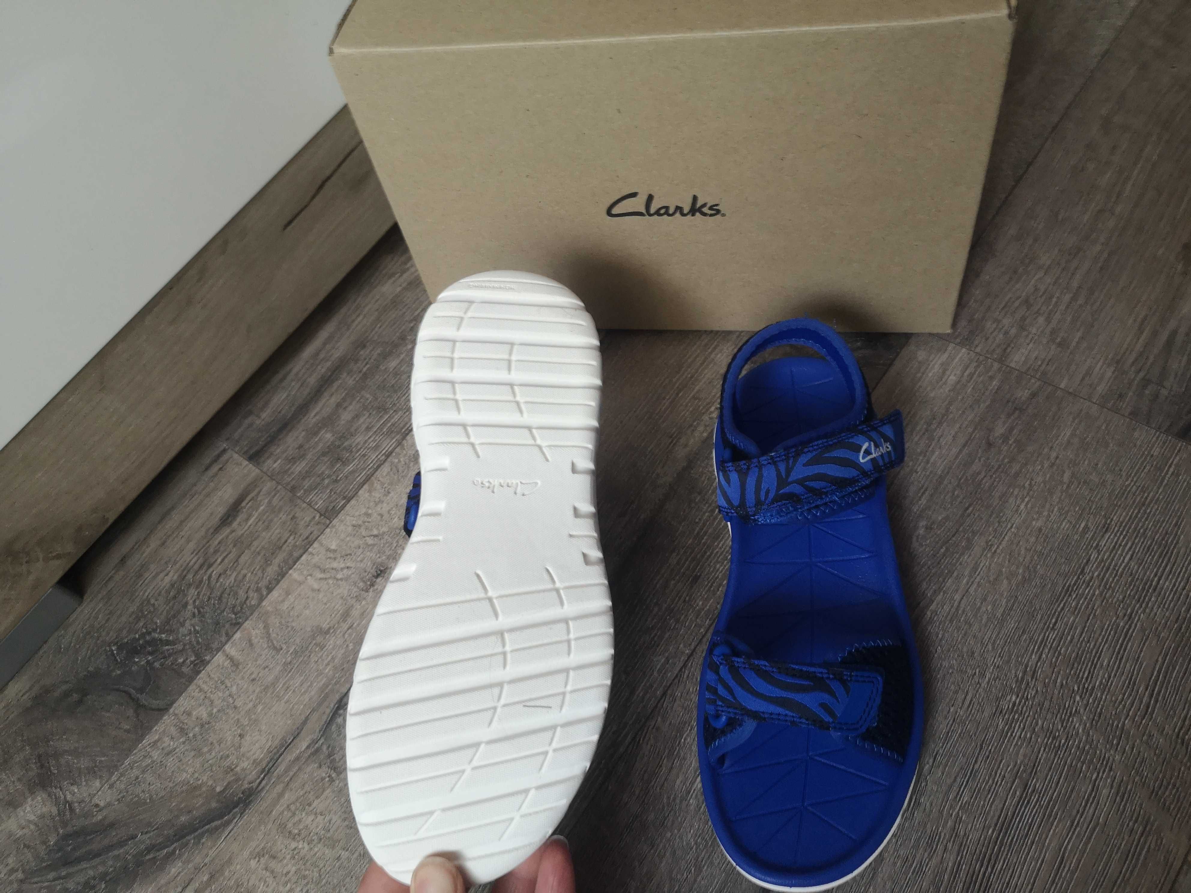 Сандалі  босоніжки  Clarks Surfing    р  33,5   оригінал