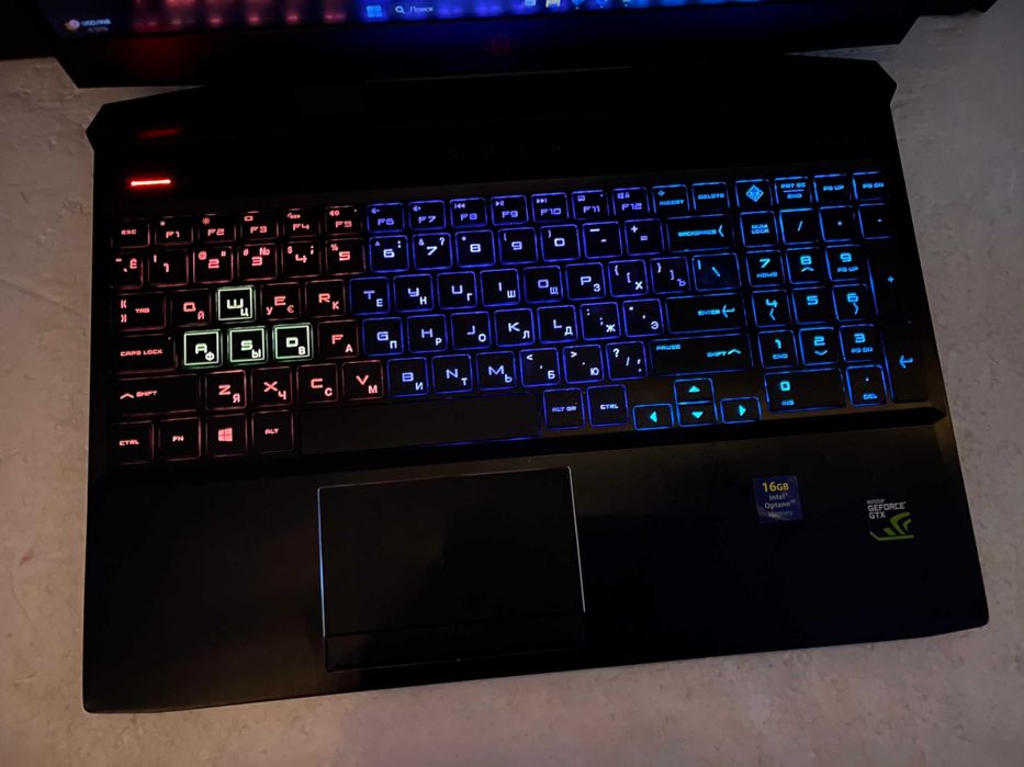 Игровой "HP OMEN 15" /Core 8300H/  16 RAM/ Видео GTX (4 ГБ)  СТАЛКЕР 2