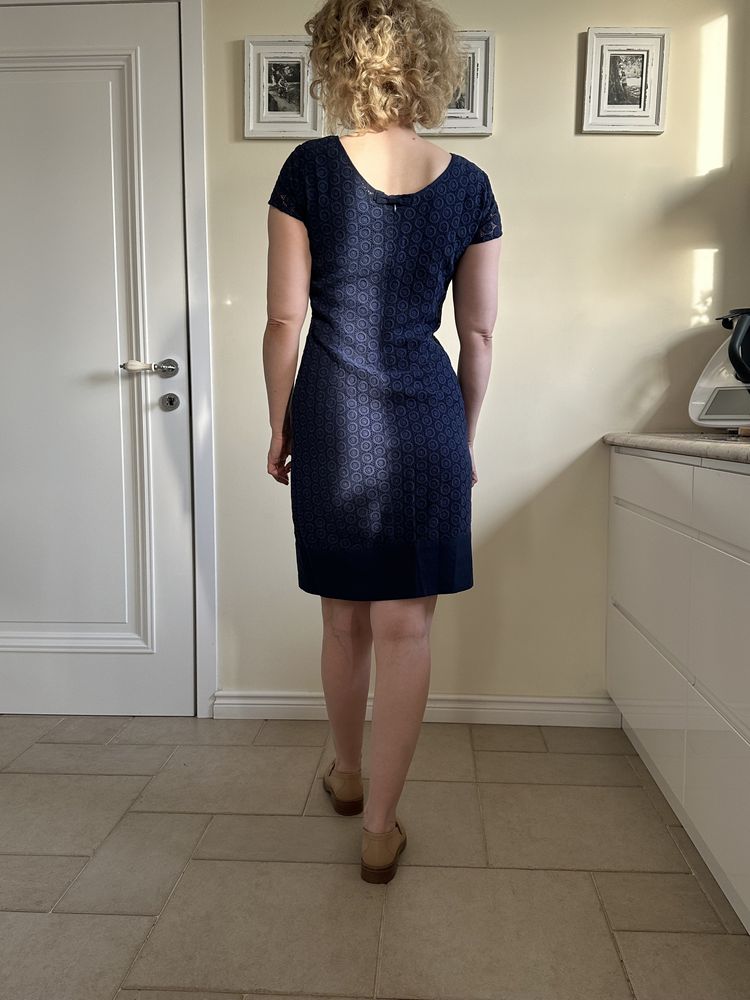 Koronkowa sukienka Taranko rozmiar 34