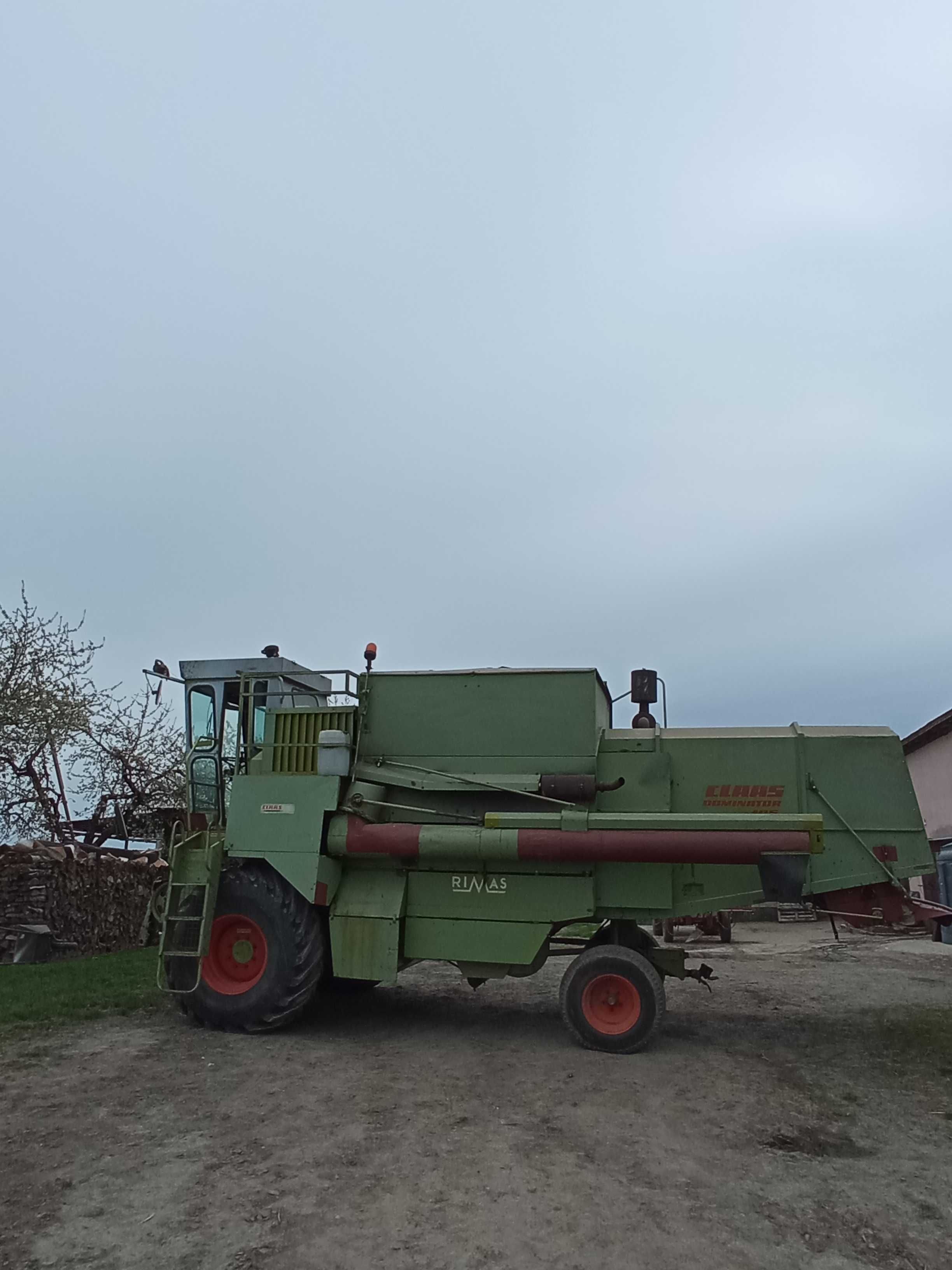 Kombajn Claas Dominator 105