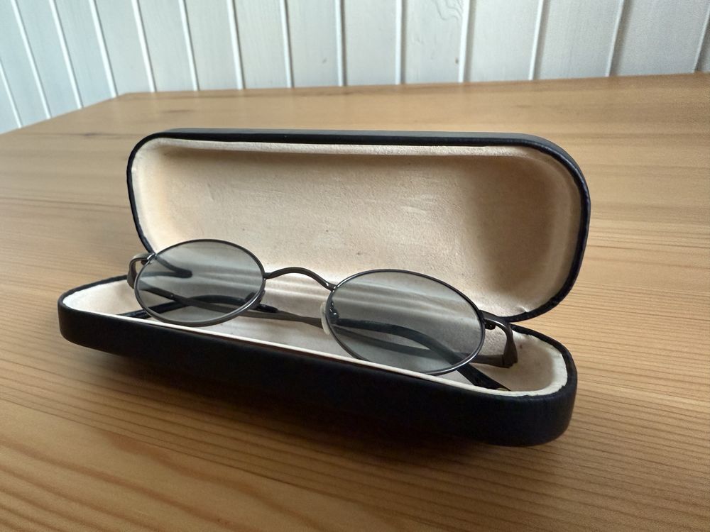 Okulary John Lennon, dobry stan