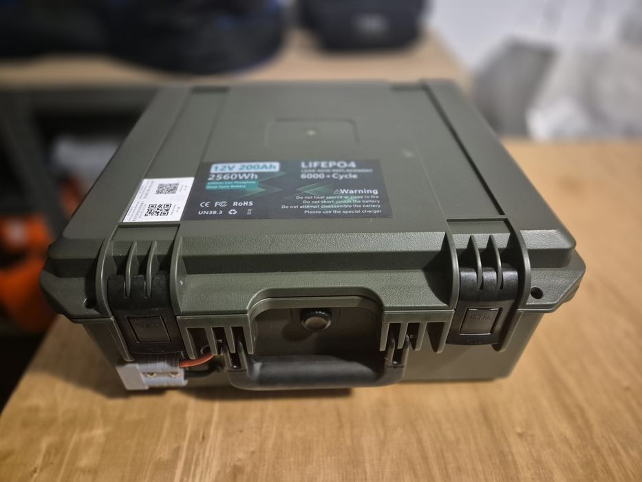 Akumulator LiFePo4 200ah walizkowy - NOWY