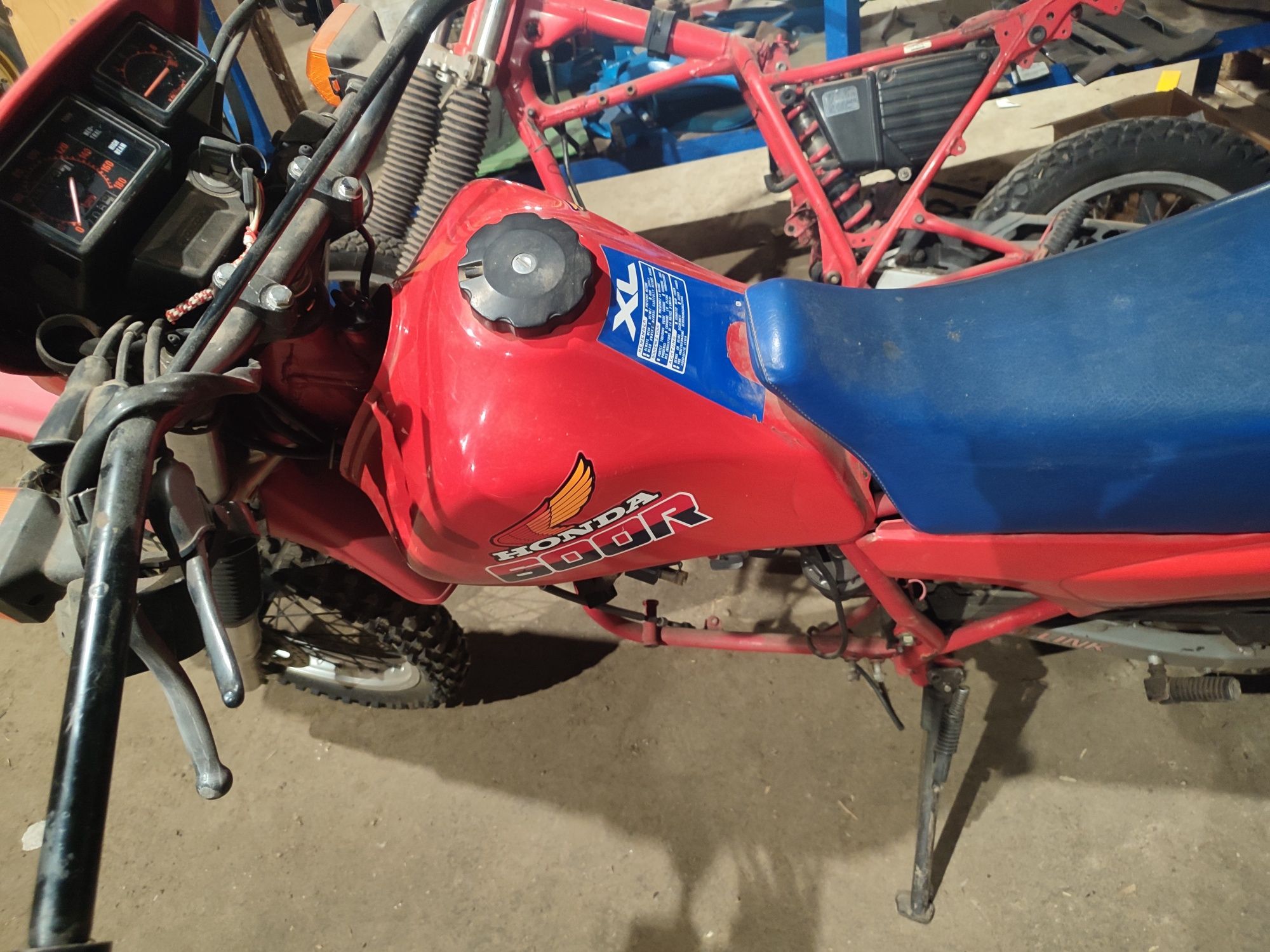 Yamaha XT 600 motocykl enduro oldtimer