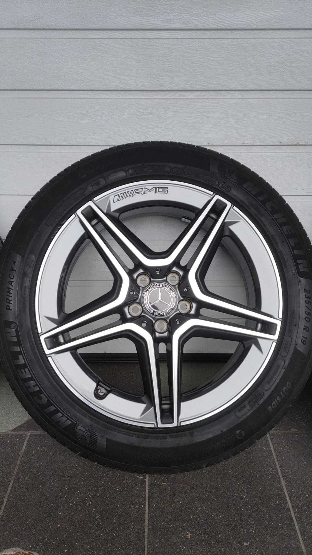 Koła Mercedes GLA H247 GLB  AMG 19'' 5x112 opony 235/50/19 (OL1603)