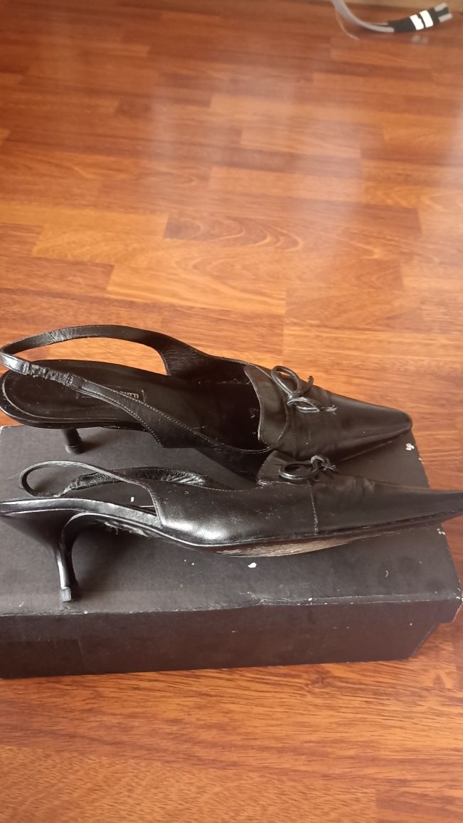 Sapatos slingback pele Massimo Dutti 39