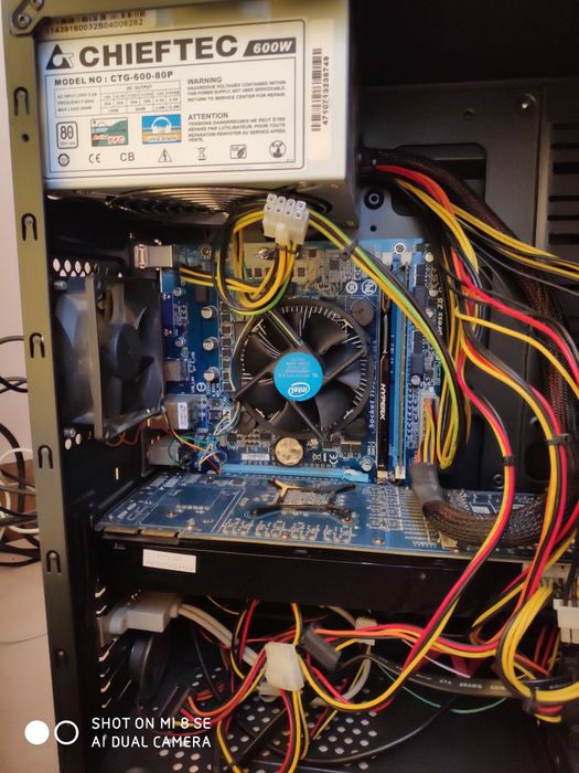 Gigabyte GA-H61M-S2-B3 S 1155+i7 2600k.