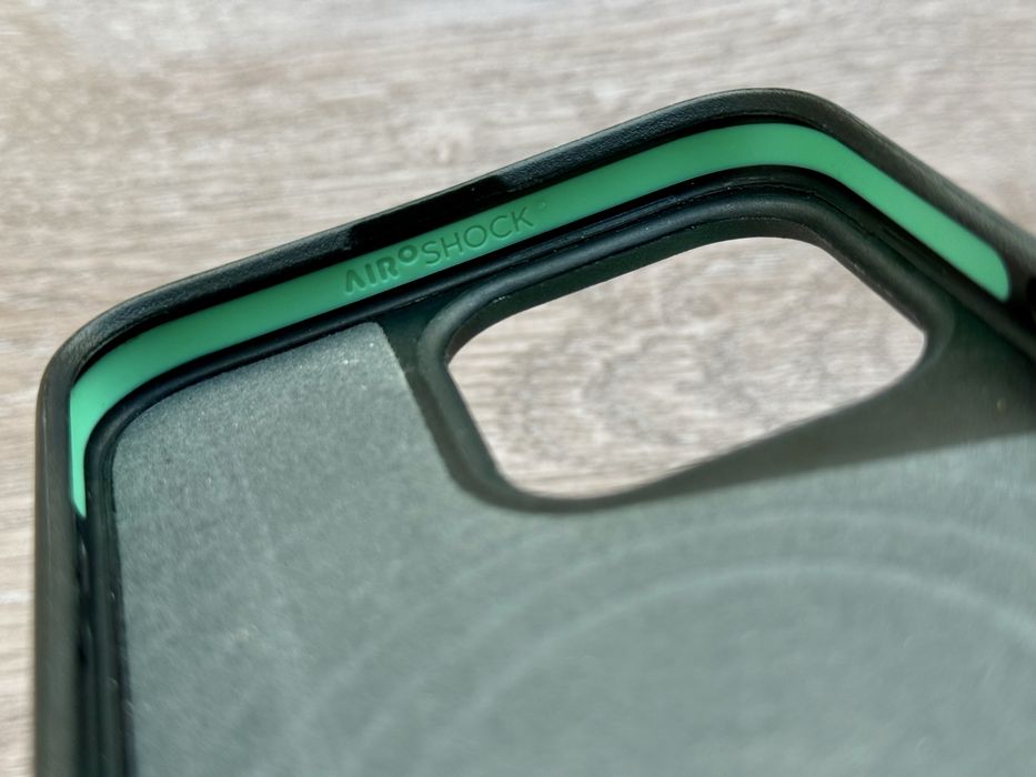 Чохол Mous Case для iPhone 15 Pro Max