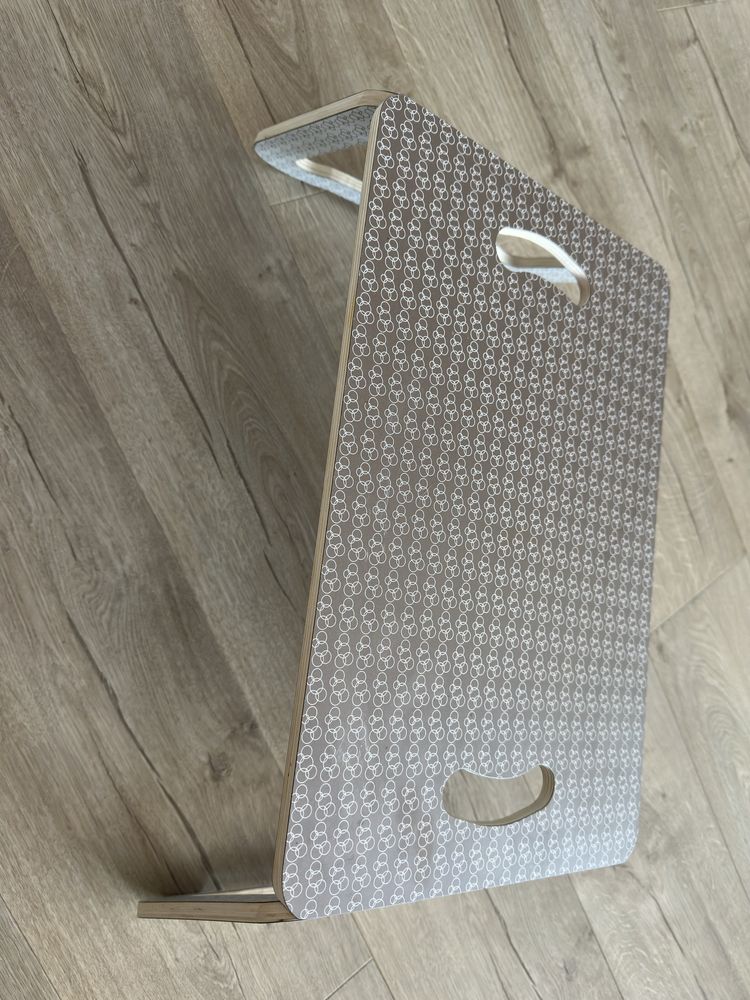 Ikea podstawka pod laptop