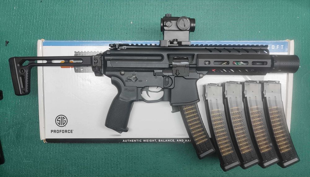 VFC Sig Sauer MPX AEG + extras: