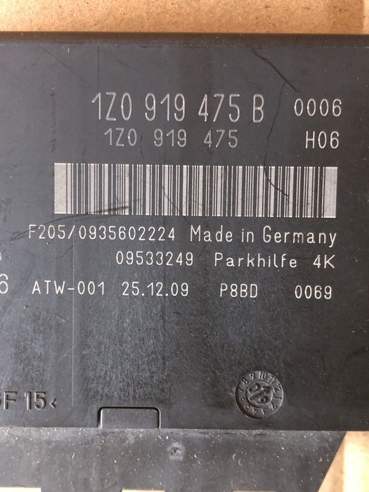 1Z0919475E/B  Блок парктроніка Skoda VW 5J0919475A  1K0919283A
