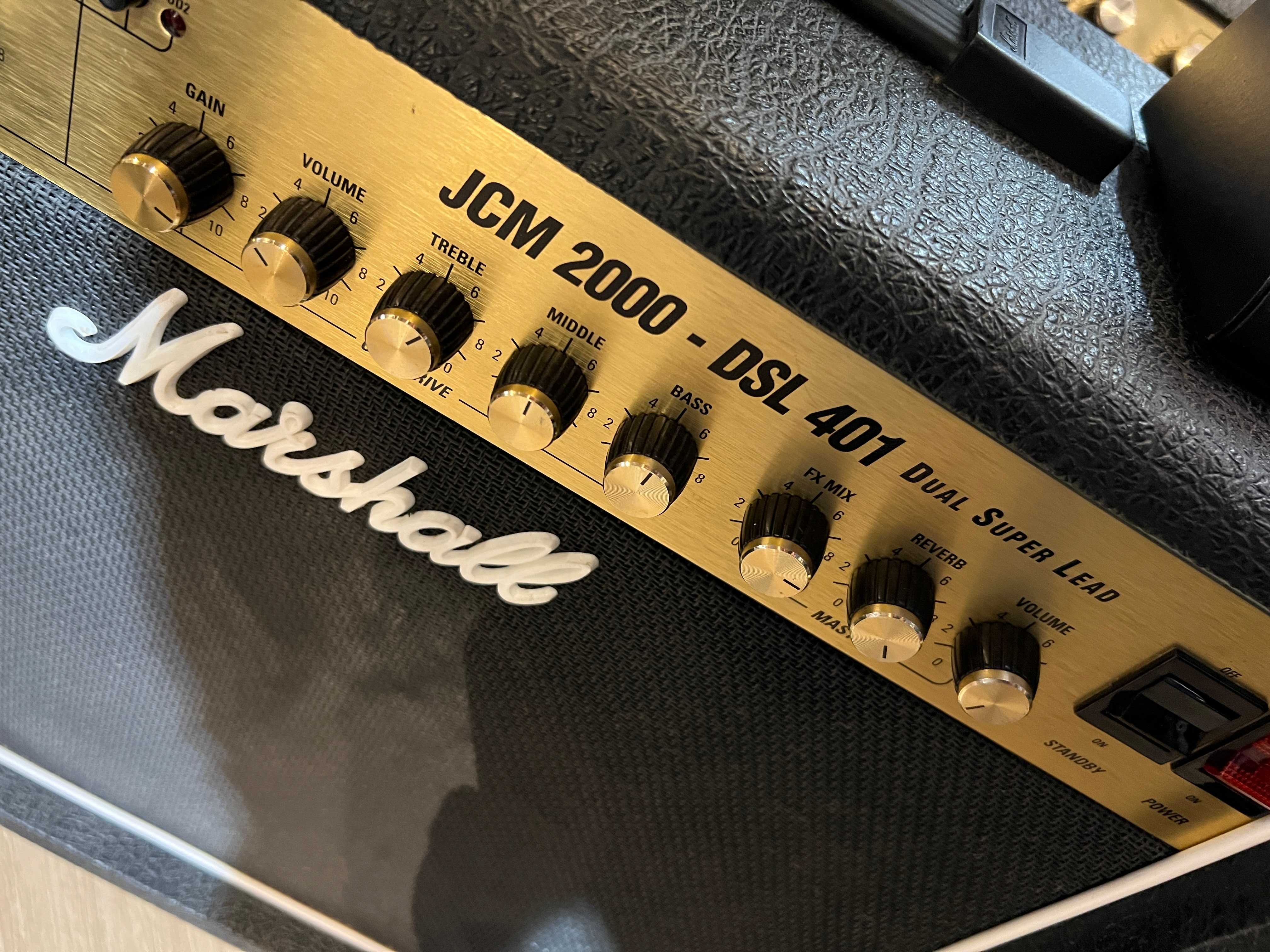 Amplificador Marshall JCM 2000 DSL 401 Dual Super Lead