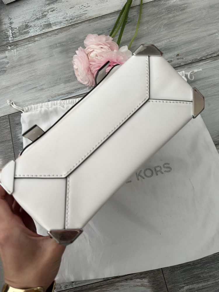Manhattan Medium Michael Kors