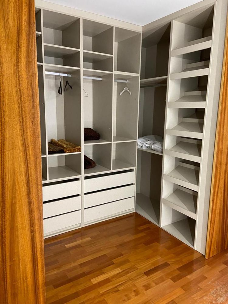 Quarto privado ao metro