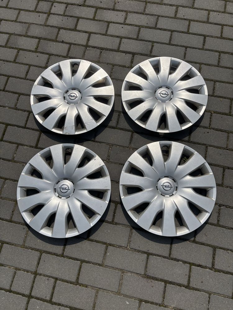 4 orginalne kołpaki marki opel