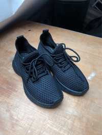 Buty sportowe adidasy czarne