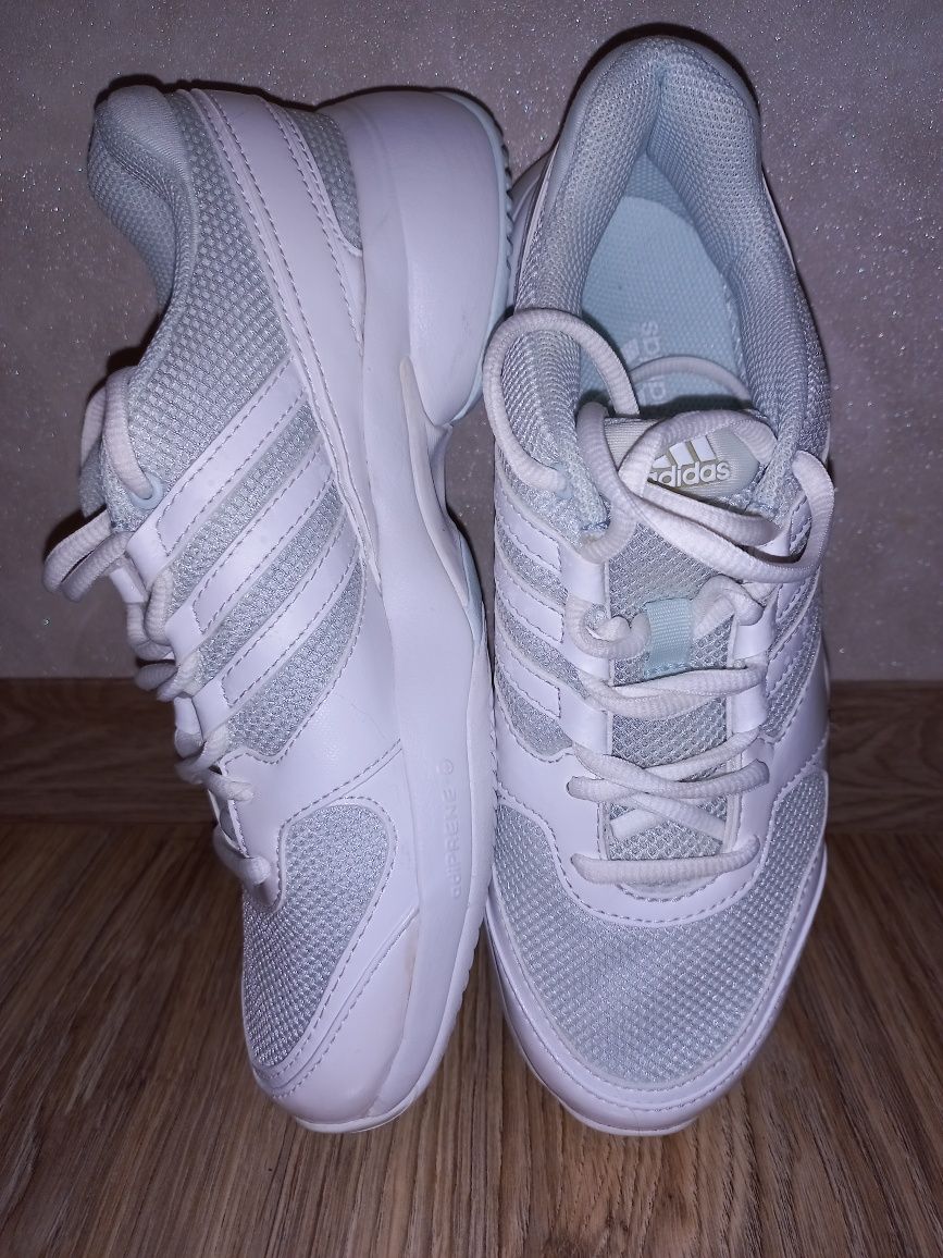 Кросівки Adidas 24 см