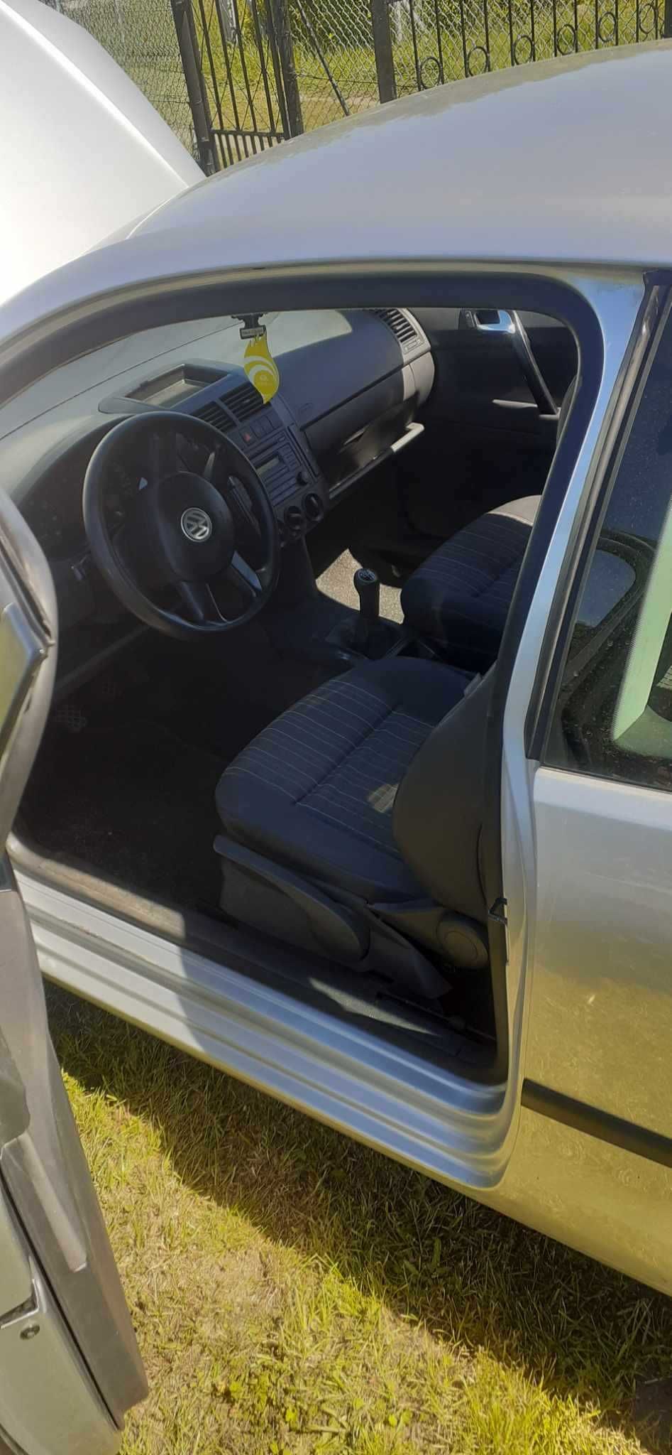 VW Polo 1,2 + koła zimowe