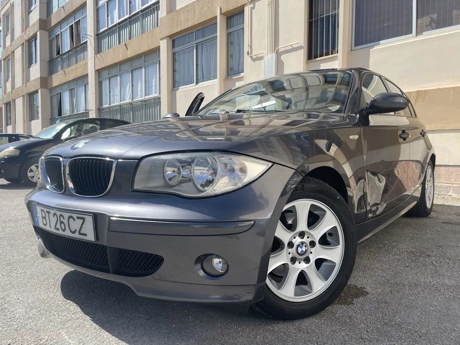 BMW Serie 120i E87