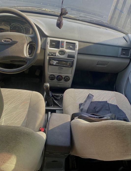Lada priora 2172 - 2008 року