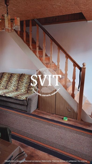 Продам дачний будинок в селі Шутнівці