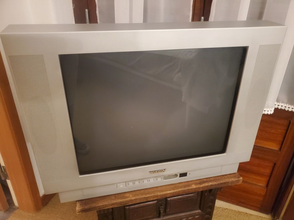 Televisão antiga