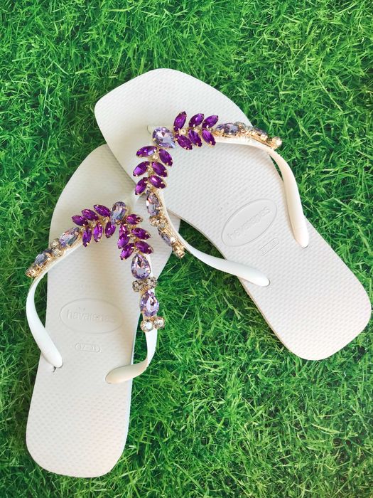 Havaianas Decoradas com Pedras  (novo / vários tamanhos)