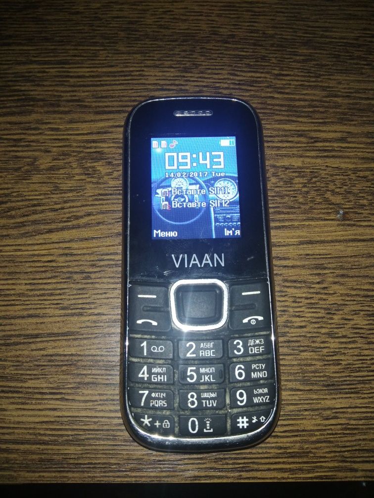 Мобільний телефон VIAAN