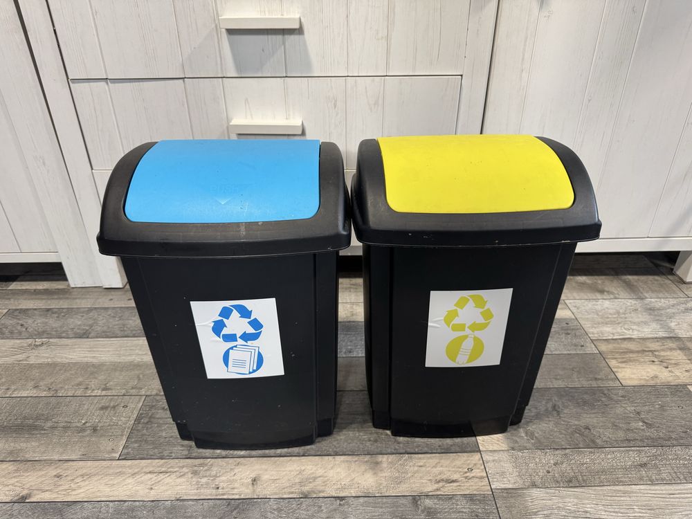 Kosze do segregacji śmieci plastik i papier 25l
