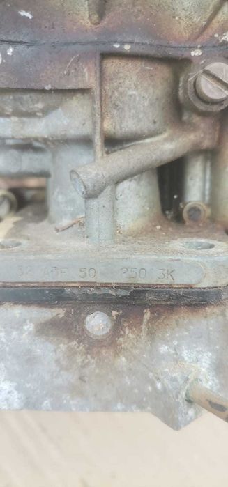 Clássico Antigo Fiat 124 especial T,131