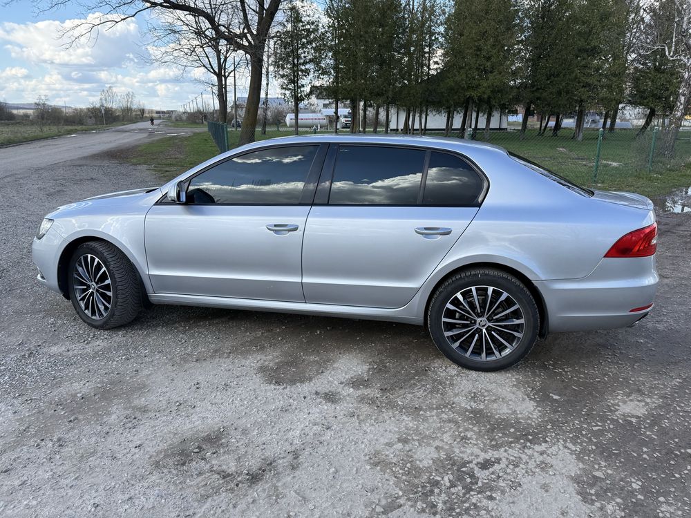 Skoda Super B 2014 r