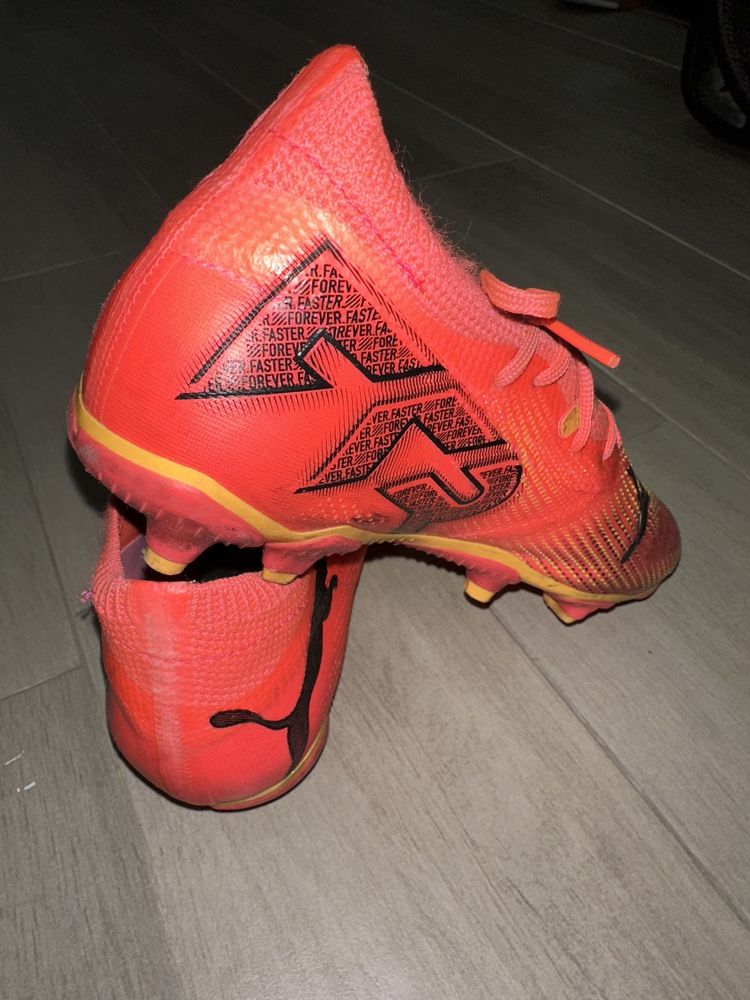 Chuteiras Nike FR (como Novas)