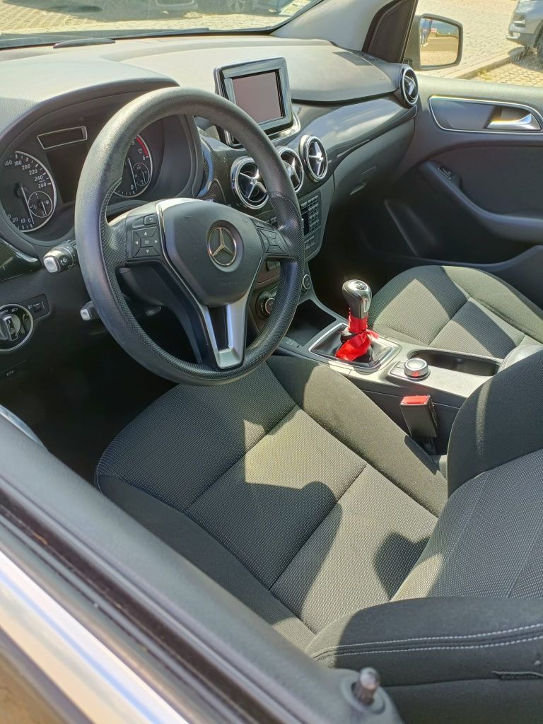 Mercedes Benz B180 CDI