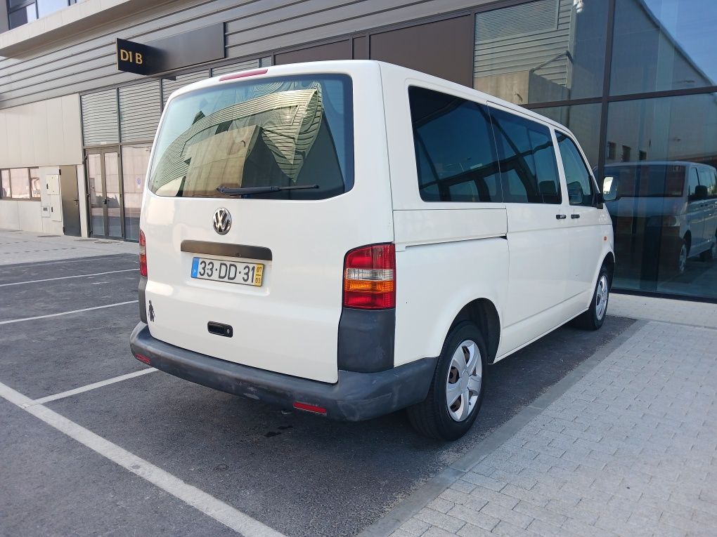 VW T5 1.9 tdi 9 lugares