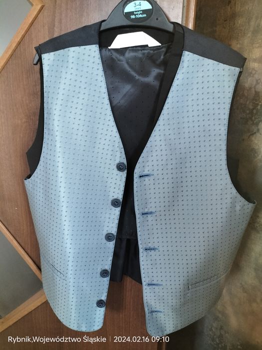 Kamizelka c&a rozmiar 140