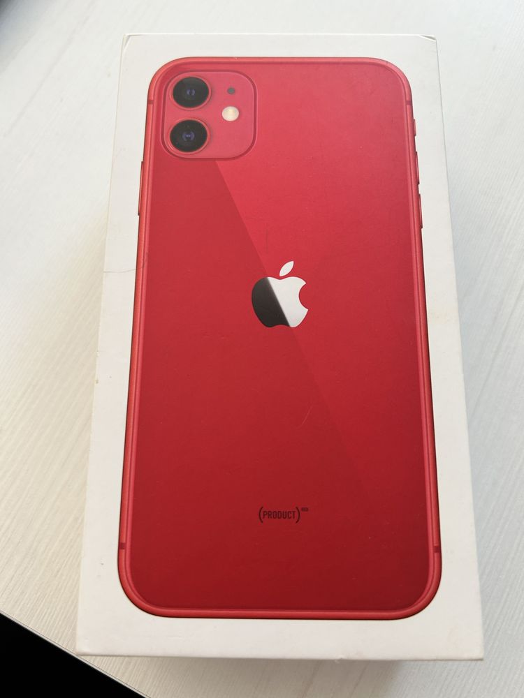 iPhone 11 czerwony 64 gb.