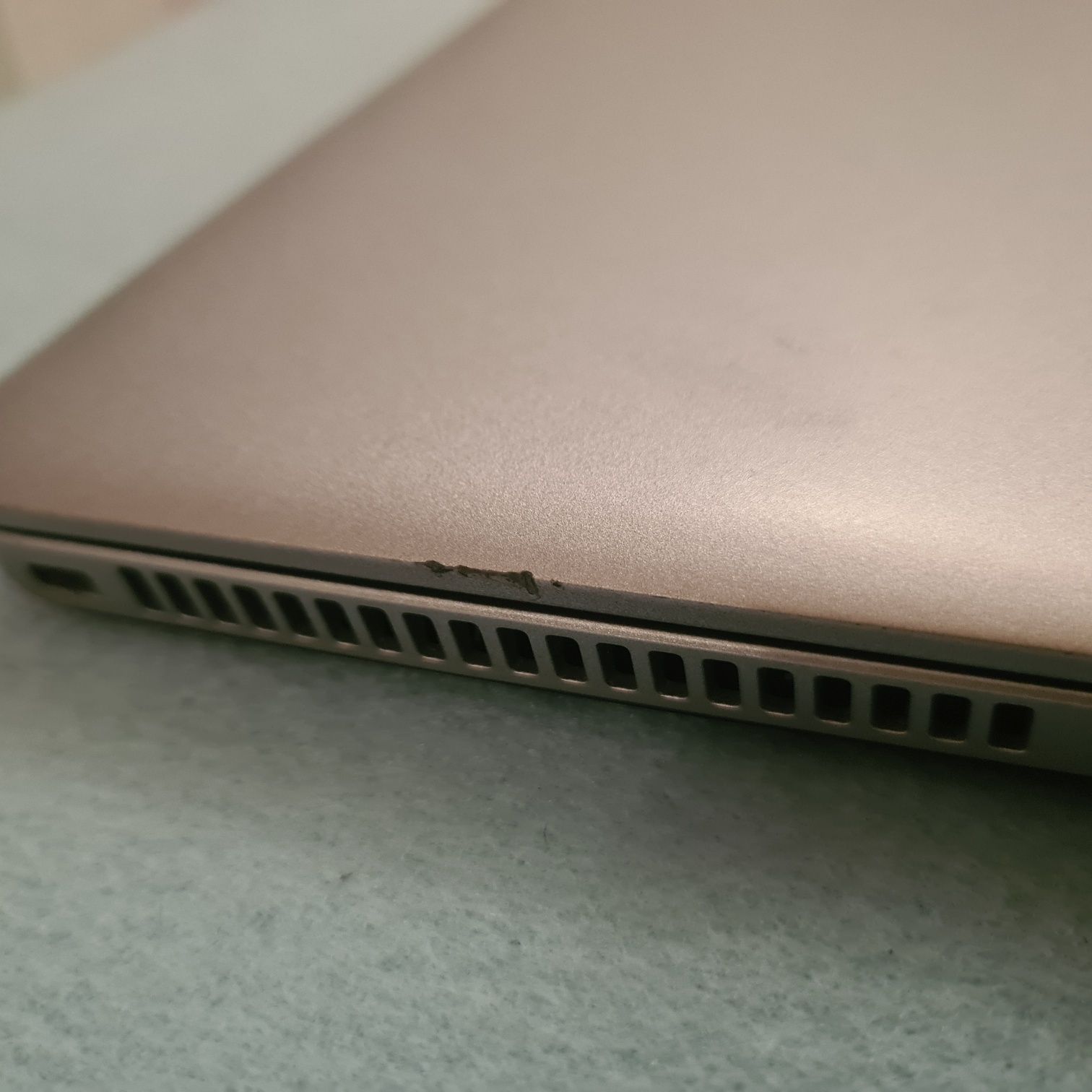 Ноутбук бізнес класу HP Elitebook 850 g3 8gb ОЗУ 128 SSD