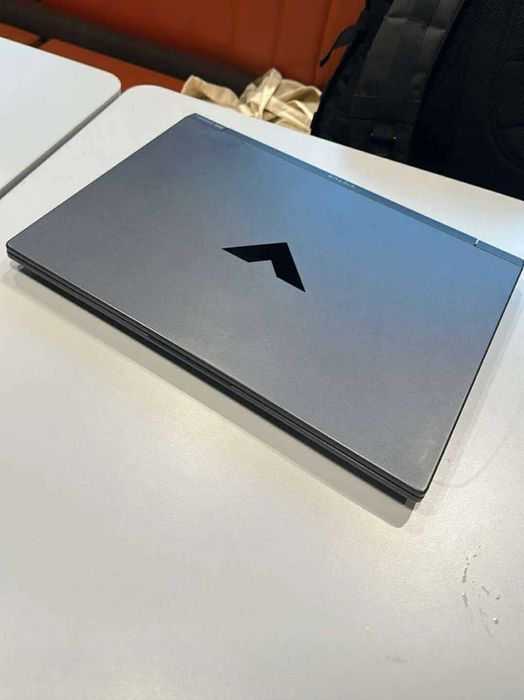 HP Victus Gaming  15