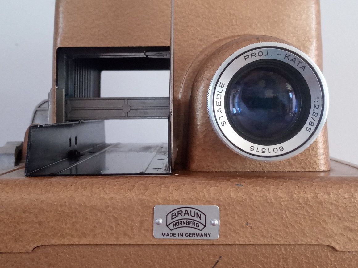 Vintage Braun Paximat rzutnik slajdów
