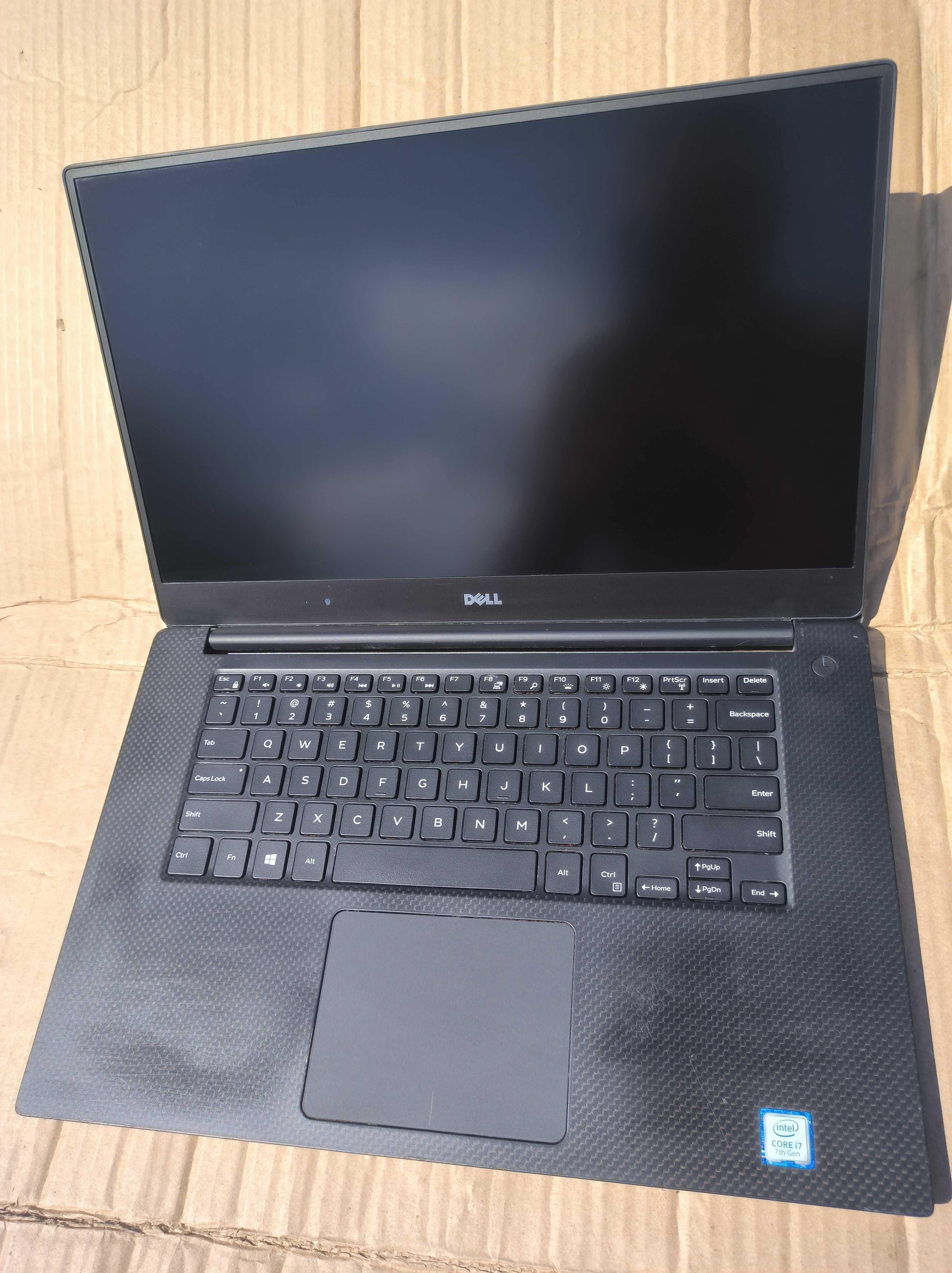 Dell XPS 15.6" FullHD IPS i7-7700HQ 16/256Gb SSD Nvidia GTX 1050 4Gb