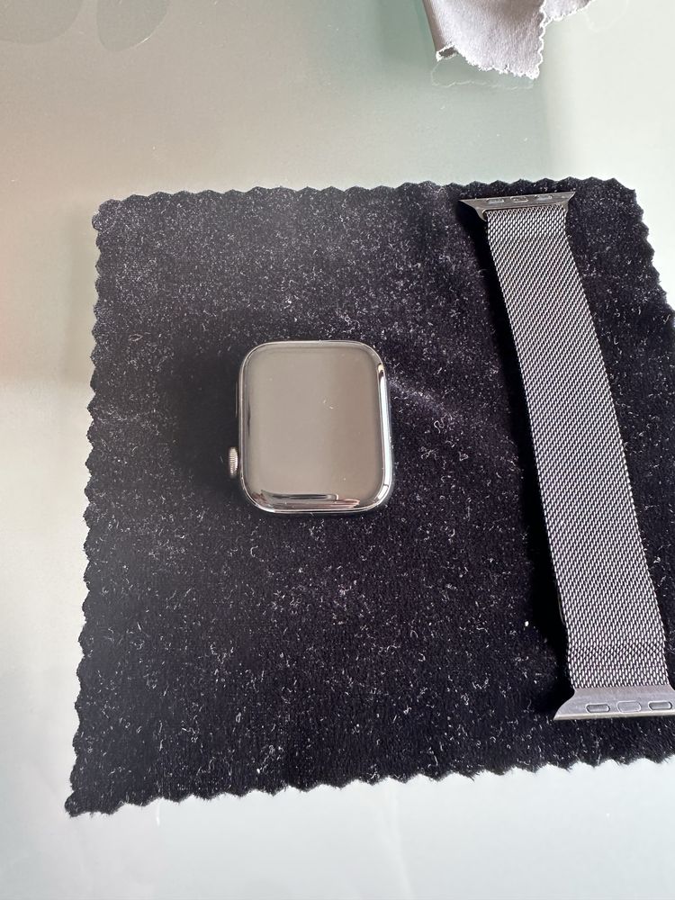 Apple Watch Series 7 Milanese