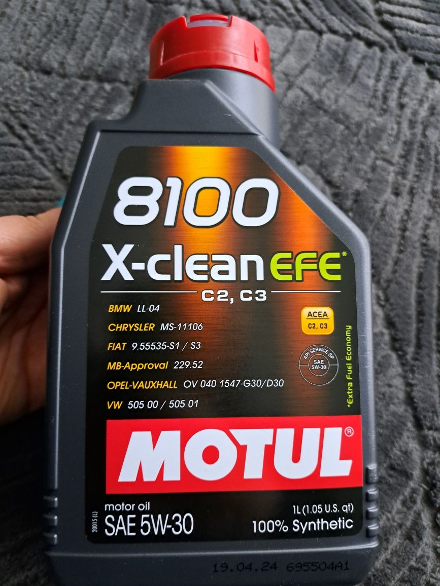 Olej  8100 x -clean EFE