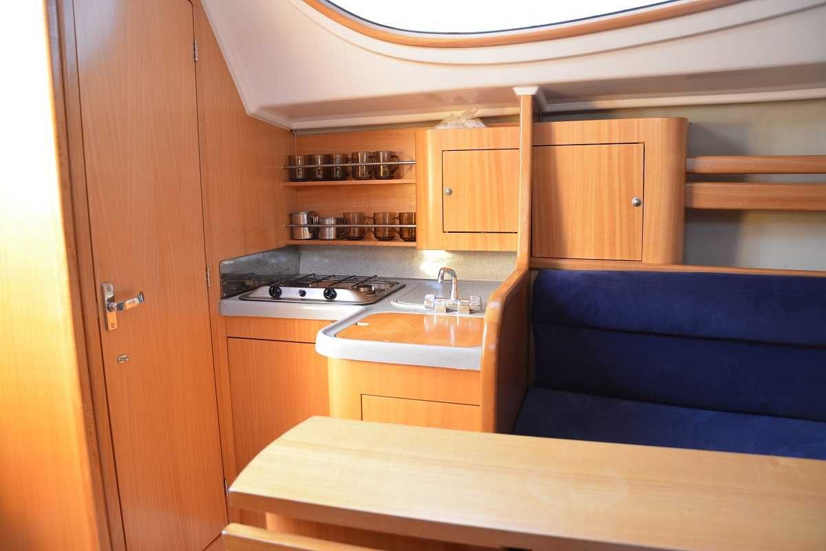 Czarter jachu żaglowego Maxus 28 Mazury