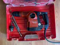 Młotowiertarka Hilti TE 30-C Zestaw Dłuta