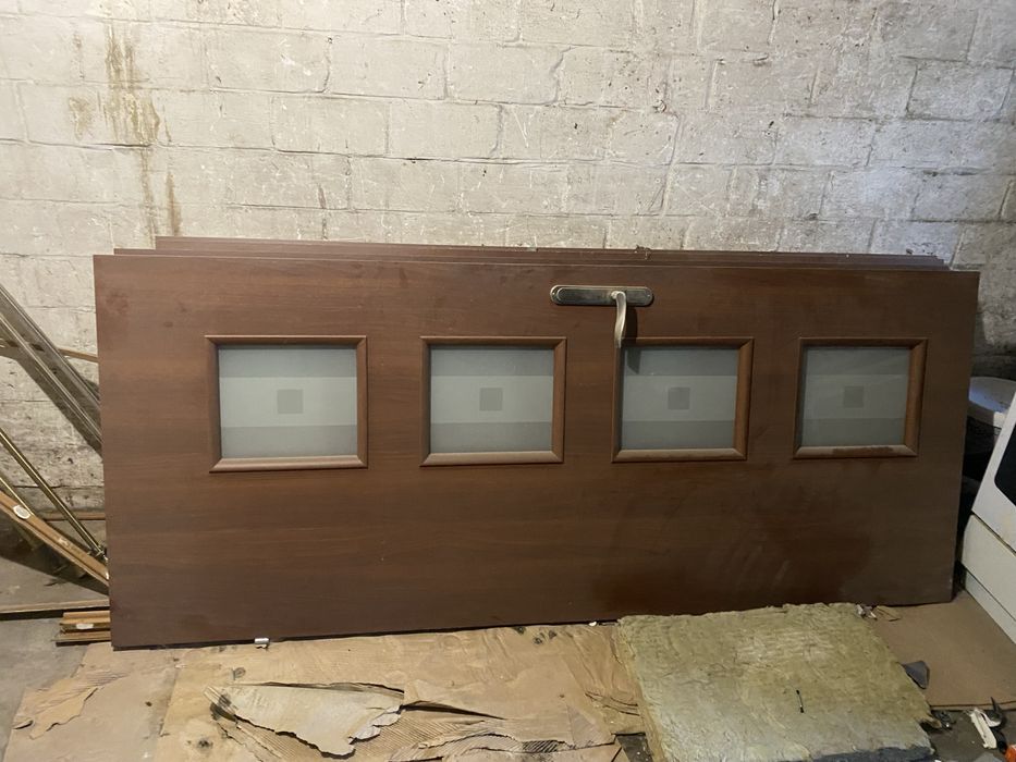 Drzwi pokojowe lewe 2 x i łazienkowe 80  prawe