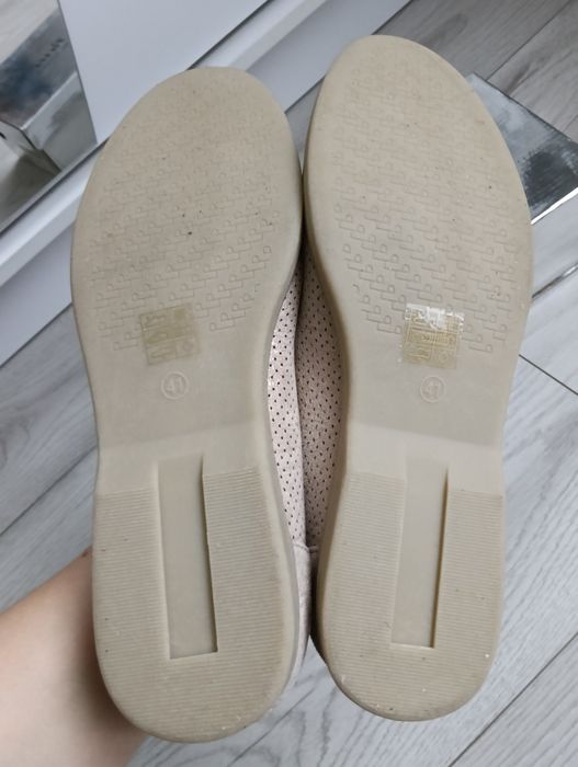 Nowe mokasyny firmy Bella Paris rozmiar 41