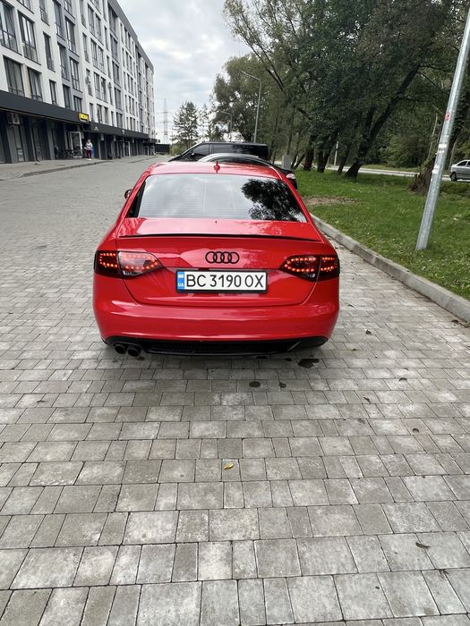 Продаю ауді а4 б8